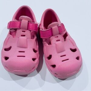 Baby girl water shoes pink size 3